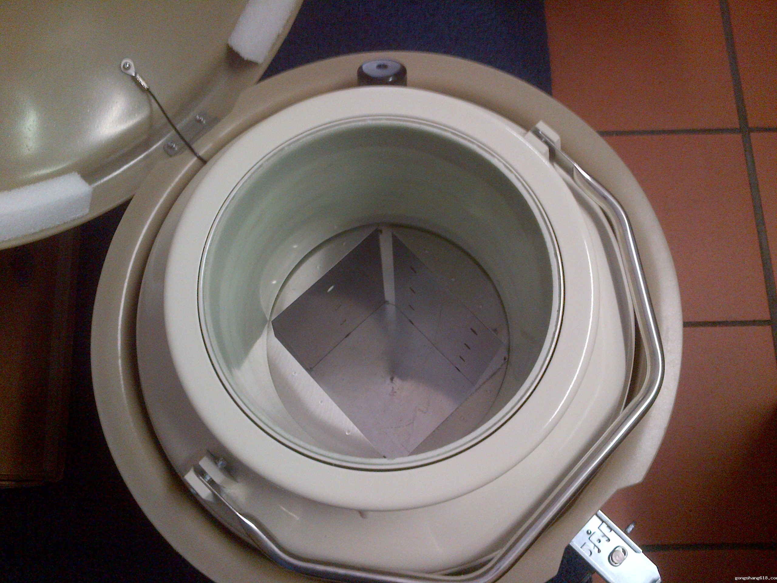 cryoshipper内部